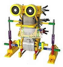 Робот-конструктор для старших дошкольников "Фантастическое насекомое № 2" упаковано в контейнер.