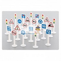 Набор дорожных знаков (24 элемента) пластик