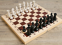 Шахматы гроссмейстерские 42х42 см 
